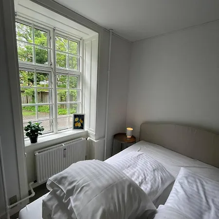 Cozy In Valby Apartment