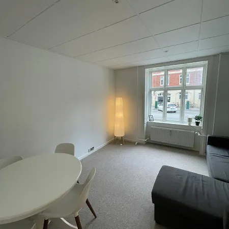 Cozy In Valby Apartment