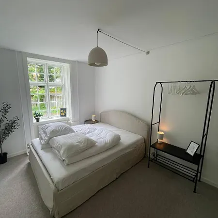 Cozy In Valby Apartment *